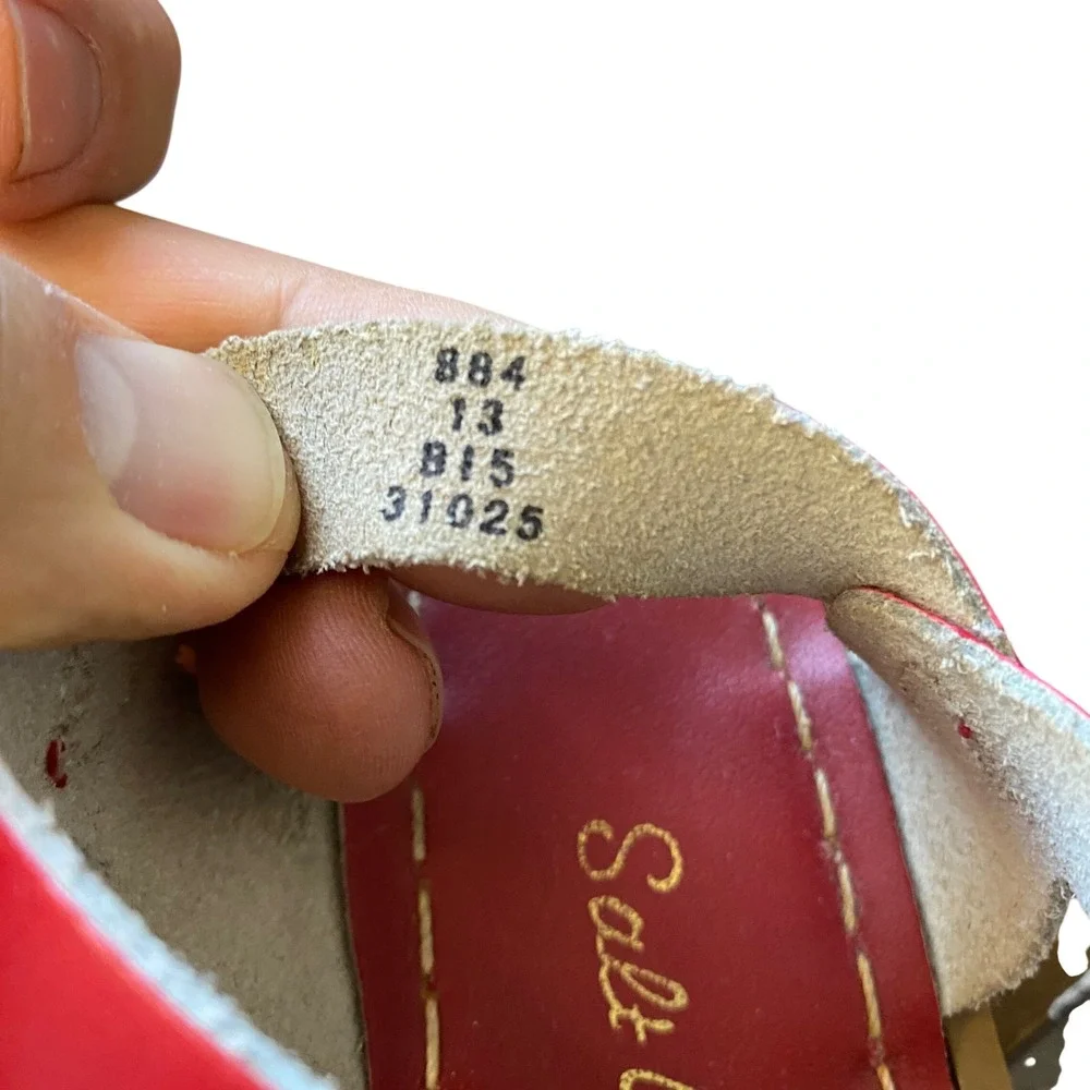 Salt Water Sandals by Hoy Shoe Retro Red Leather Woven Strappy Sandals Kids‎ 13